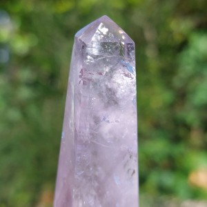 Amethyst obelisk 02