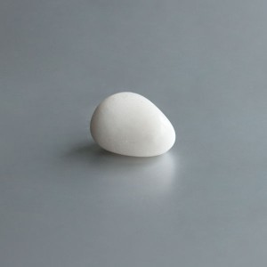 Witte Jade knuffelsteen 01