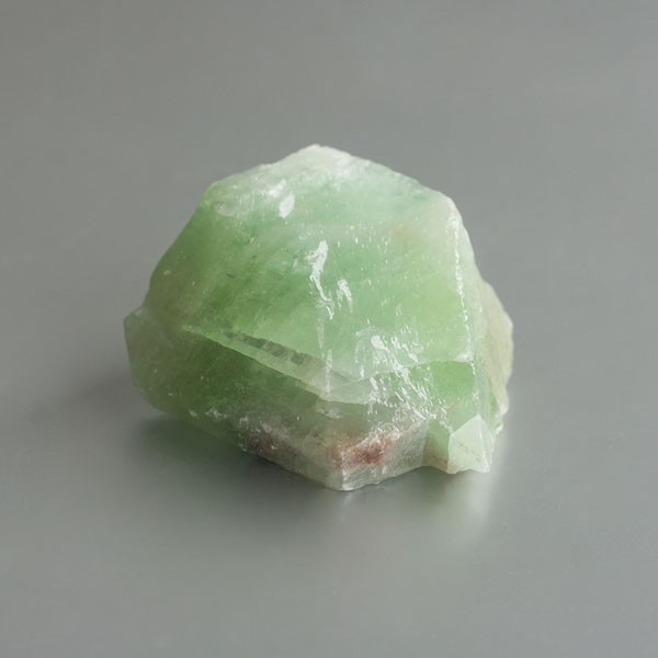 Groene calciet ruw 12 (123 gram)