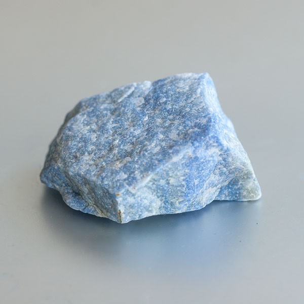 Blauwe kwarts ruw 02 (126 gram)