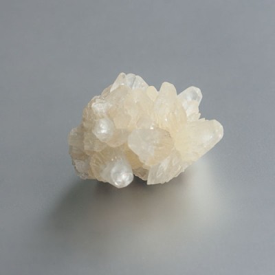 Champagne Calciet cluster (Dogtooth / Stellar Beam) ruw 01