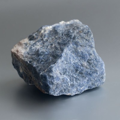 Sodaliet ruw 05 (438 gram)