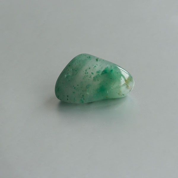 Groene Chalcedoon knuffelsteen 02