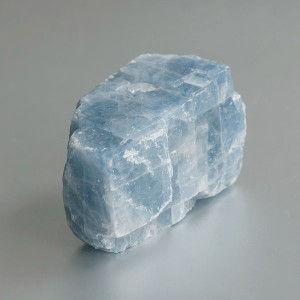 Blauwe calciet ruw 05 (206 gram)