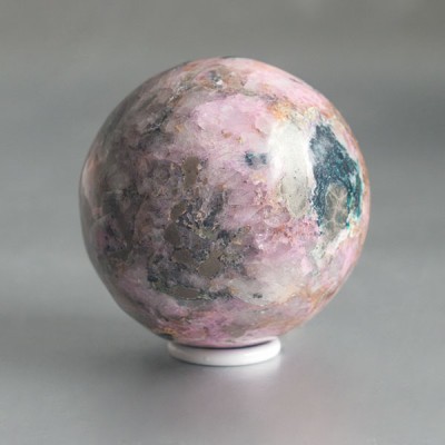 Cobalto Calciet met Malachiet bol (64 mm)
