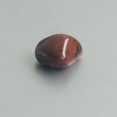 Mahonie Obsidiaan knuffelsteen 03 foto 2
