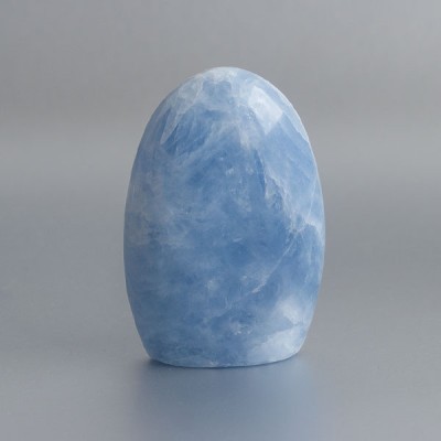 Blauwe calciet sculptuur 02