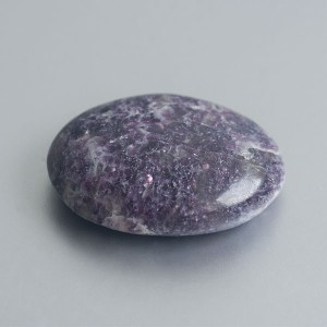 Lepidoliet handsteen 03