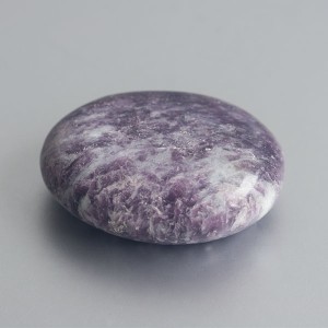 Lepidoliet handsteen 04