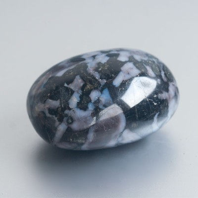 Merliniet - Mystic Merliniet handsteen 22